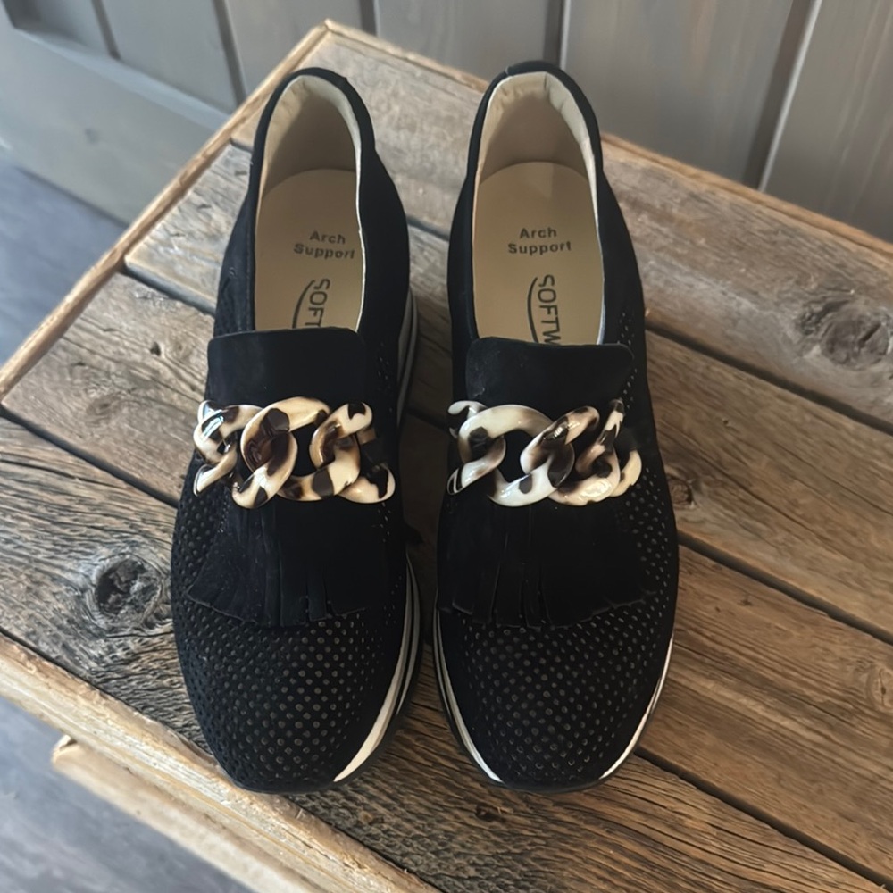 Softwaves CADIE, worn twice, no marks